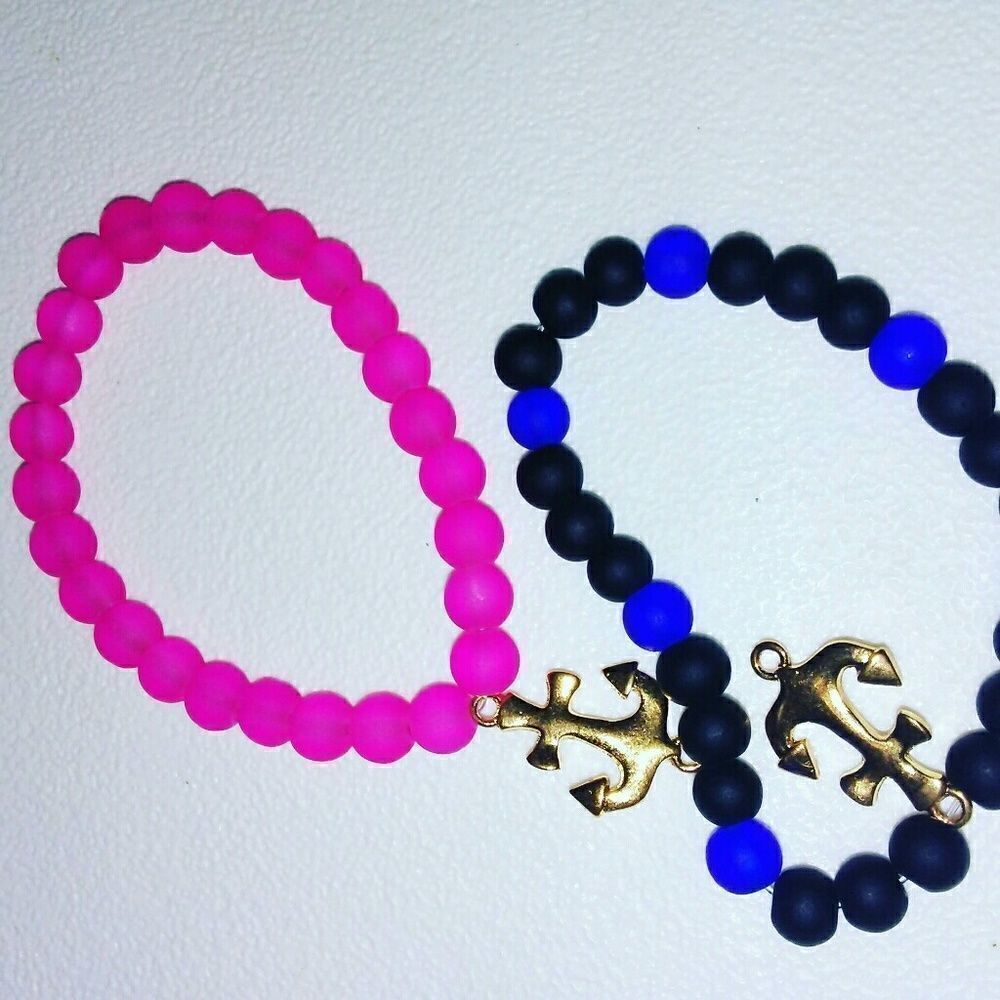 Bracelet with charm (multiple styles)